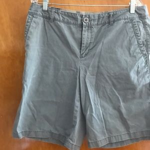 Excellent Eddie Bauer shorts!